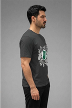 Never Give Up Graphic Tee